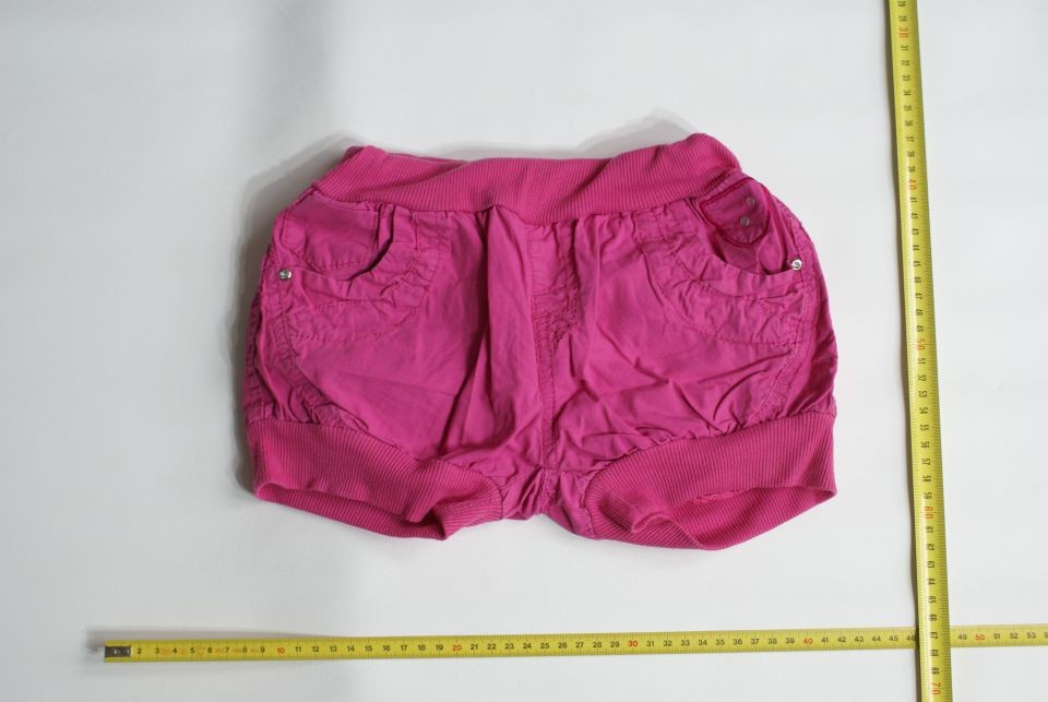 kratke hlače, velikost 134-140; 5,00€