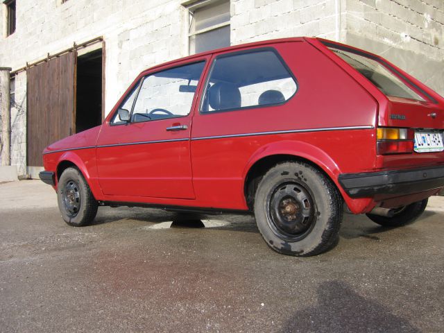 Golf1-obnova - foto