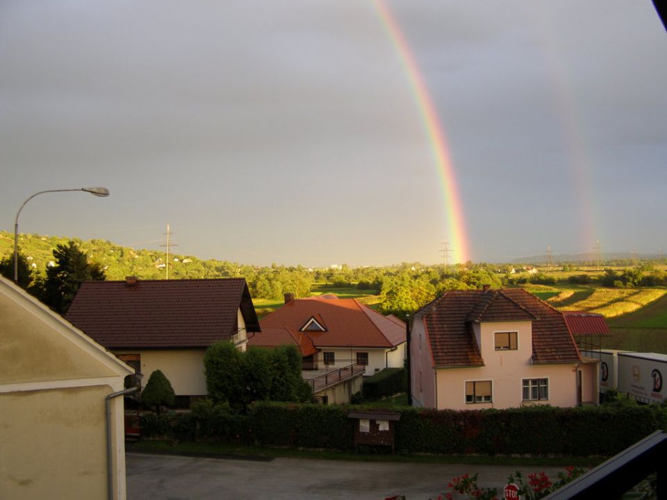 Obržanc - nekaj malega iz narave - foto povečava