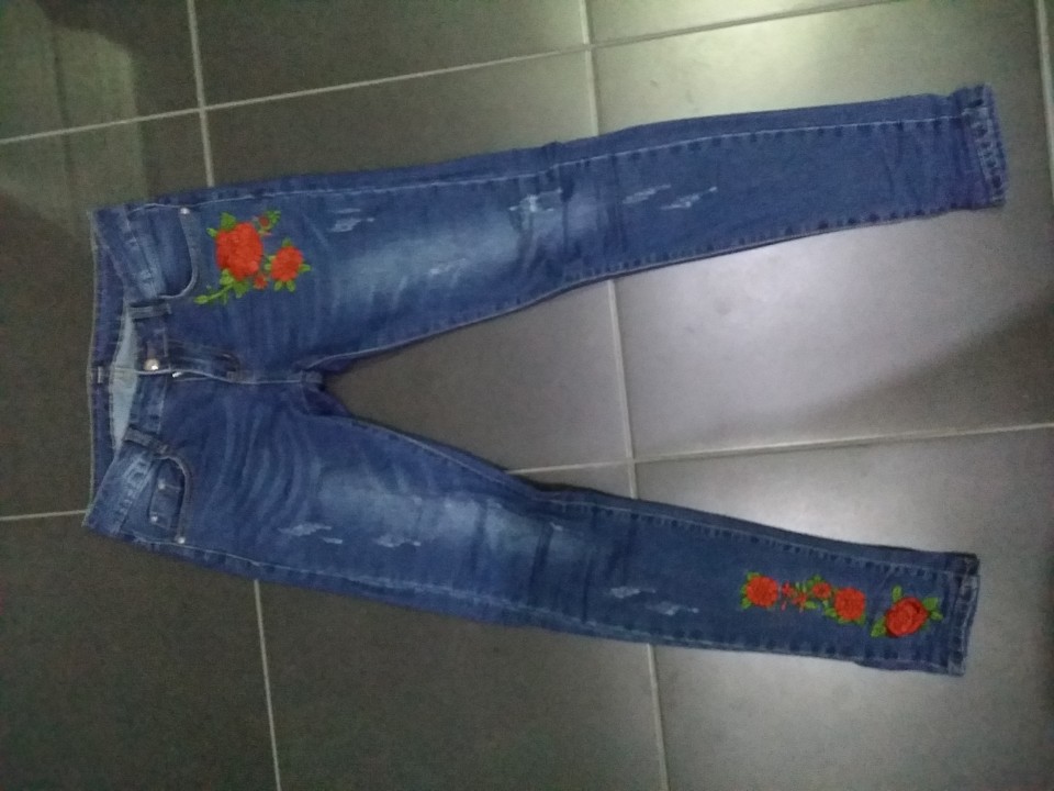 Jeans hlače ženske št.28 - foto povečava
