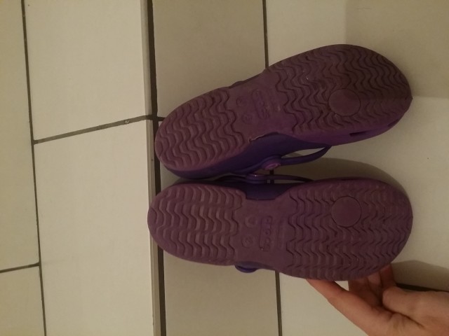 Crocs J3....7 eur - foto