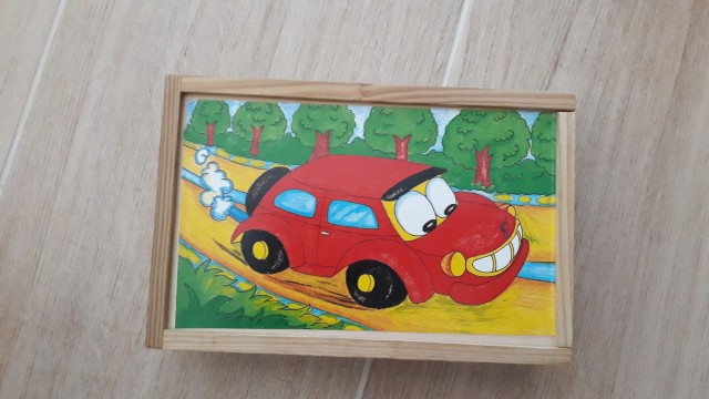 Lesene kocke-sestavljanka