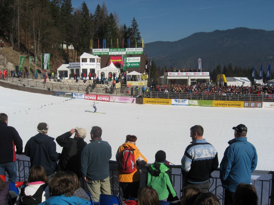 PLANICA - SNEŽENA KRALJICA! - foto povečava