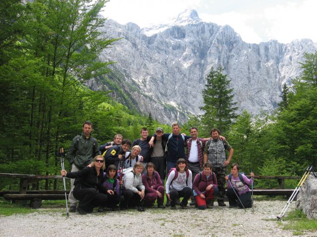 Pohodniška skupina v Kranjski Gori 2012 - foto