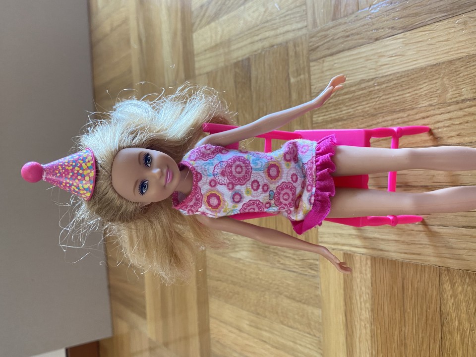 Barbie - foto povečava
