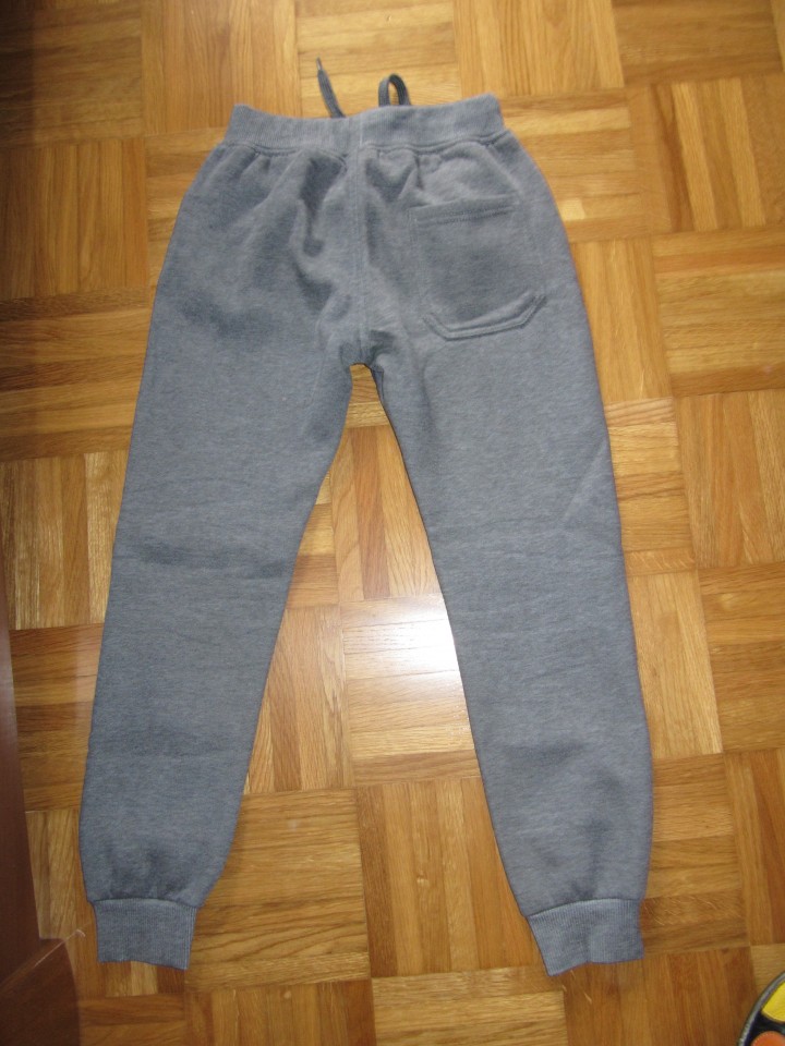 kavbojke/trenerka, podložene, 10 let