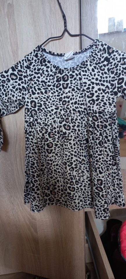 Tunika oblekica hm 86,vendar nosljiva dlje 5€ - foto