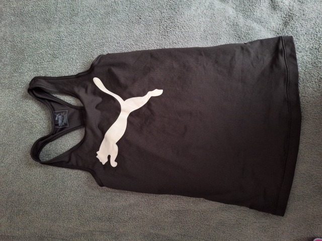 Nova majica puma 152.....8€