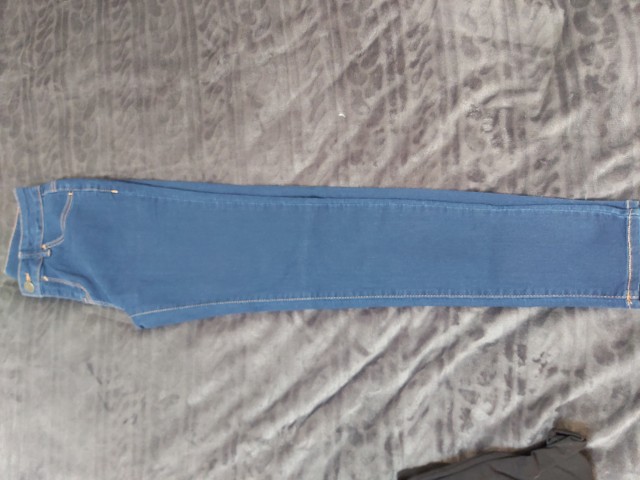 Temni jeans 152