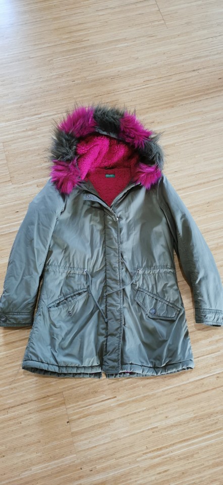 Benetton jakna XL (150cm), 15€ - foto povečava