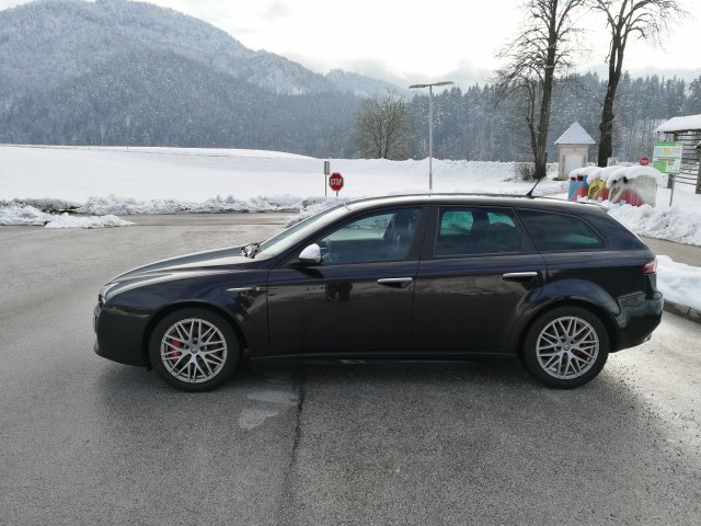 Alfa Romeo 159 ti - foto