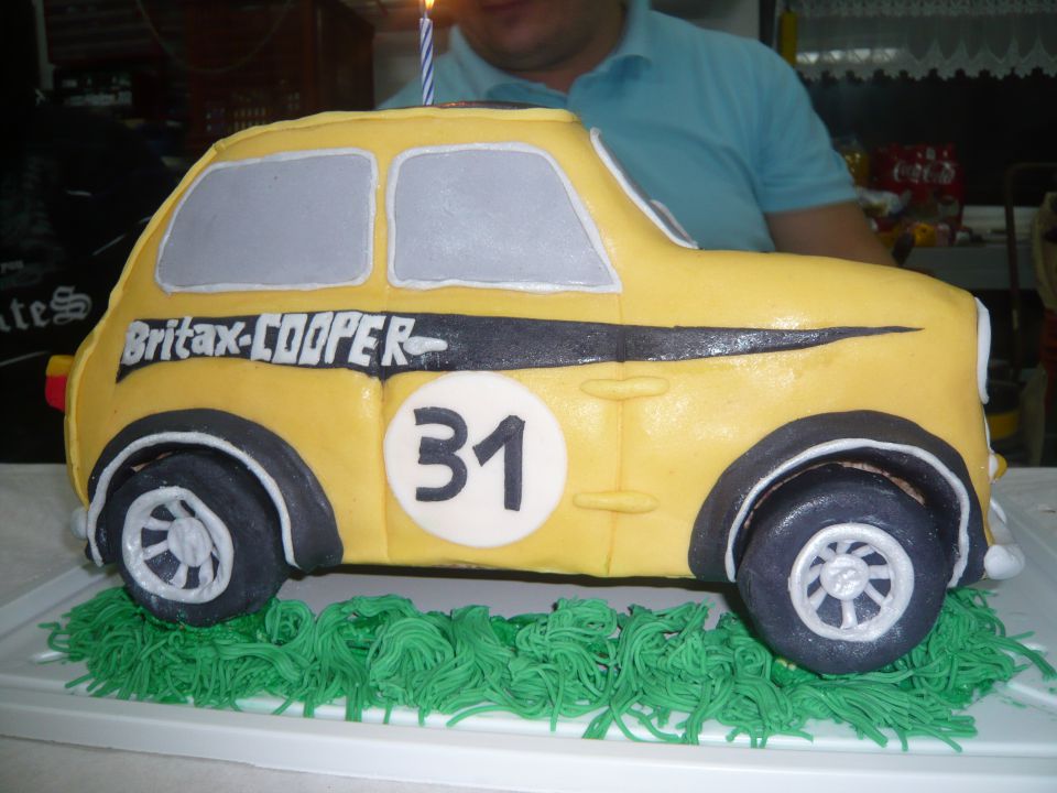 torta Mini Cooper 2