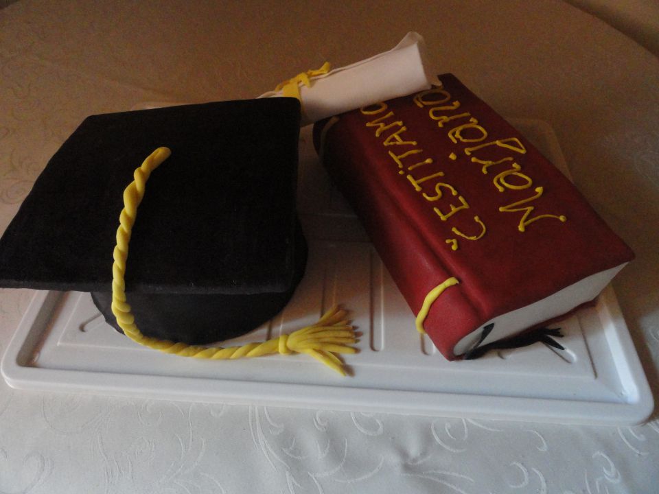 torta za diplomo