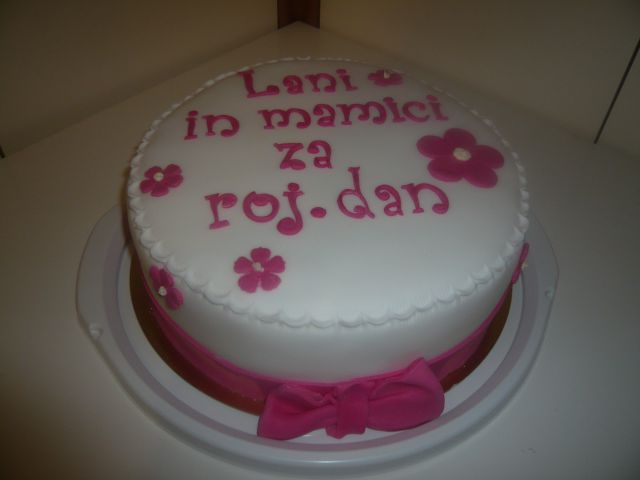 Torta za 1 roj.dan