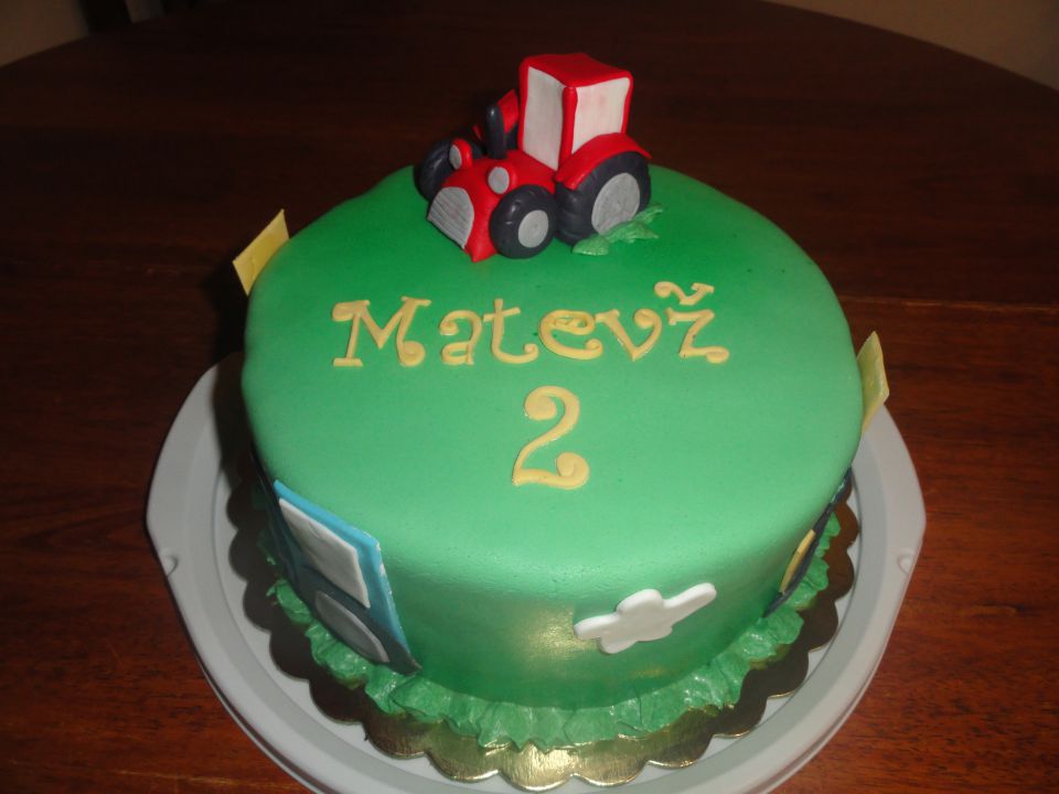 torta traktor