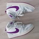Nike 38,5