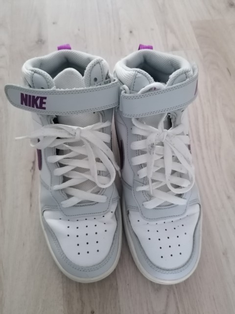 Nike 38,5