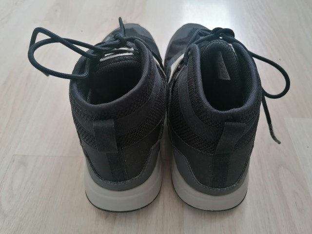 Komplet obutve st. 38