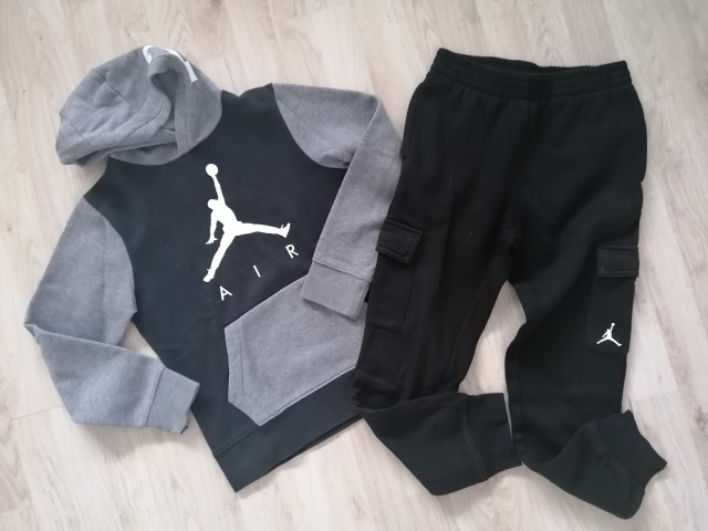 Nike 146