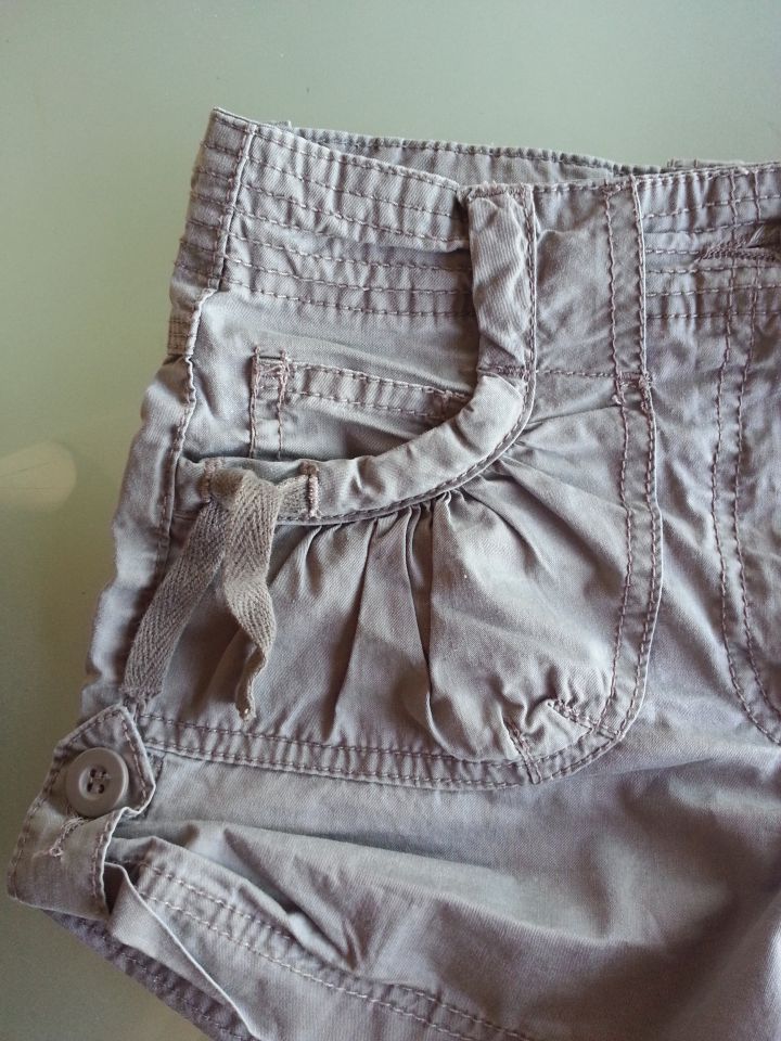 Okaidi sive kratke hlače - foto povečava