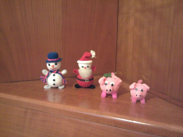 Snežak, božiček in pujska