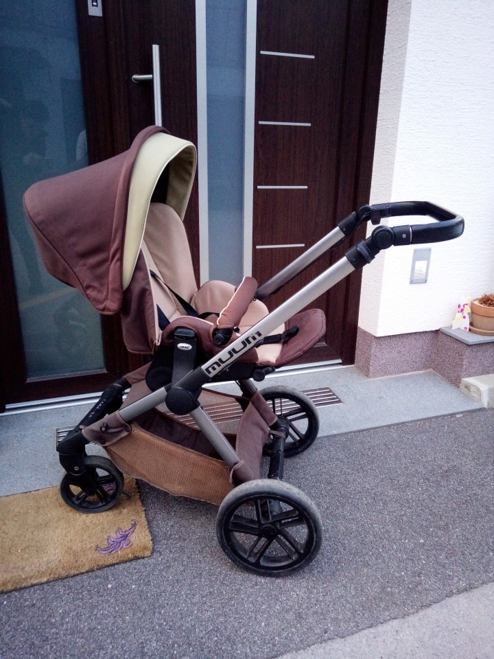 Otroški voziček Jane Muum 3 v 1 ohranjen