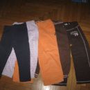 6.kpl: spodnji deli trenirk in žametne hlače vel.104, 5€ kpl