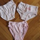 komplet spodnjih hlač za punco NKD št.98/104, 1,75€ kpl