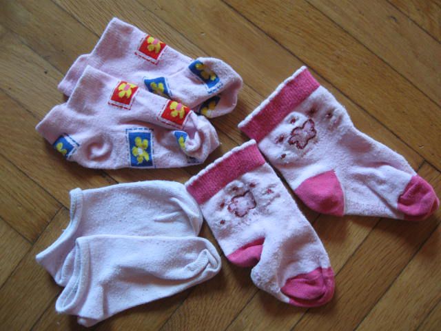 3.komplet nizkih nogavic št.23 - 24, 2€ kpl