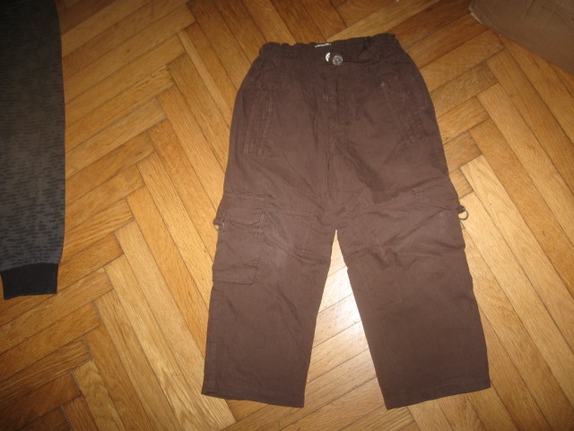podložene rjave športne hlače Premaman vel.98, 3€