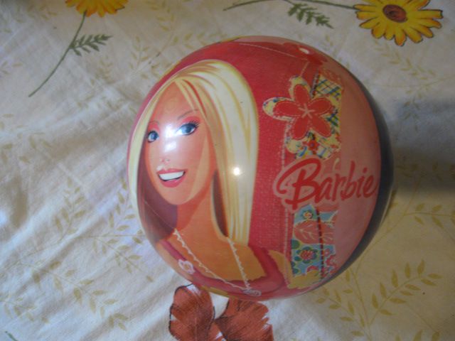žoga za napihnit Barbie, 3€