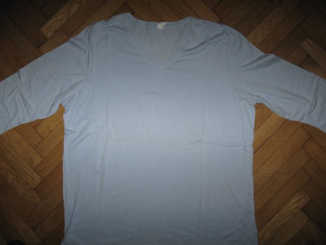 svetlo modra tanka majica s 3/4 rokavi, št.44/46 (vel.XXL)