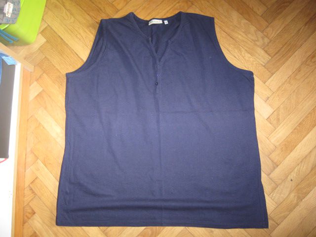 Mornarsko modra majica brez rokavov C&A vel.XL, 2,5€