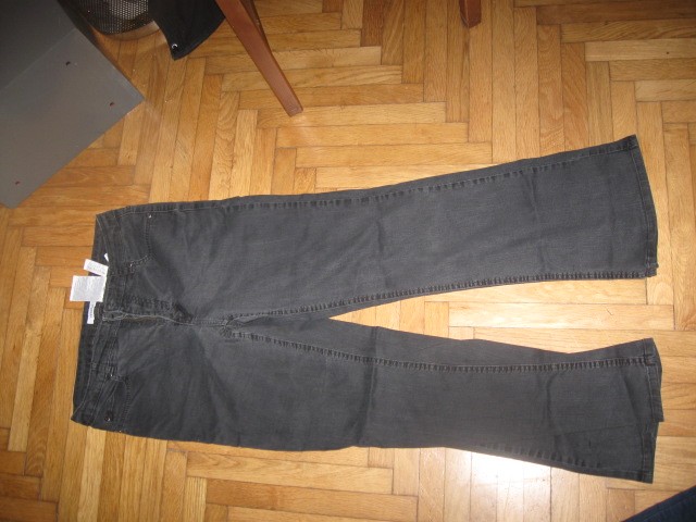 jeans hlače Yessica by C&A vel.42K, 5€