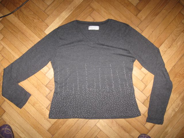 Tanek topel siv pulover Vento, vel.38 (vel.M), 2,5€
