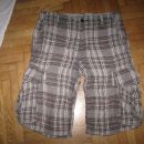 moške kratke hlače H&M vel.29 (vel.170), 4€