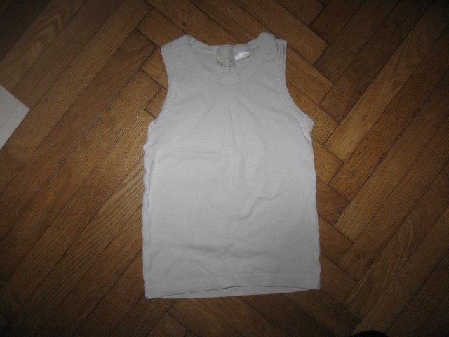 Spodnja majica Zara vel.98, 0,7€