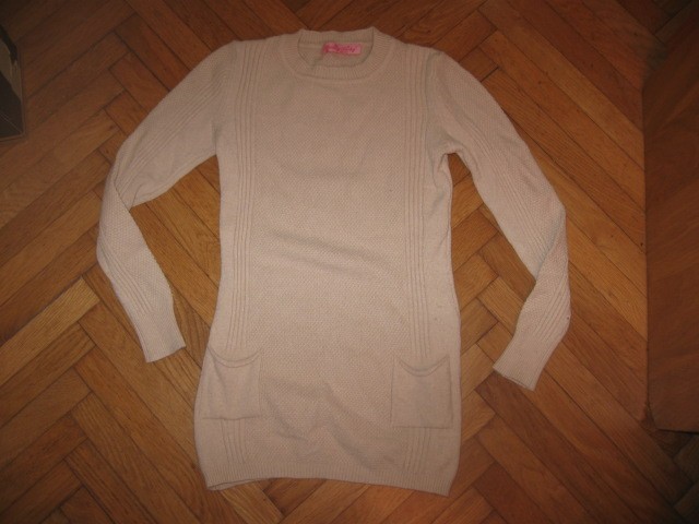 Daljši pleten pulover Bouny baby vel.134, 2€