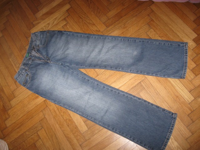 Benetton jeans hlače z regulacijo, vel.L (vel.145), 5€
