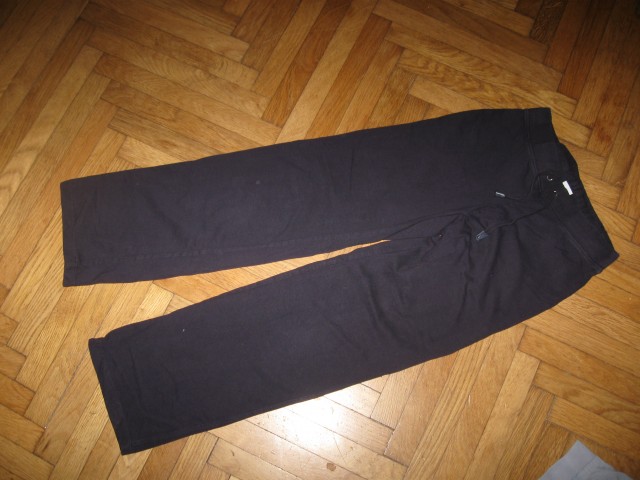Temno modre tanke hlače za punco Skinnifit vel.146, 3€