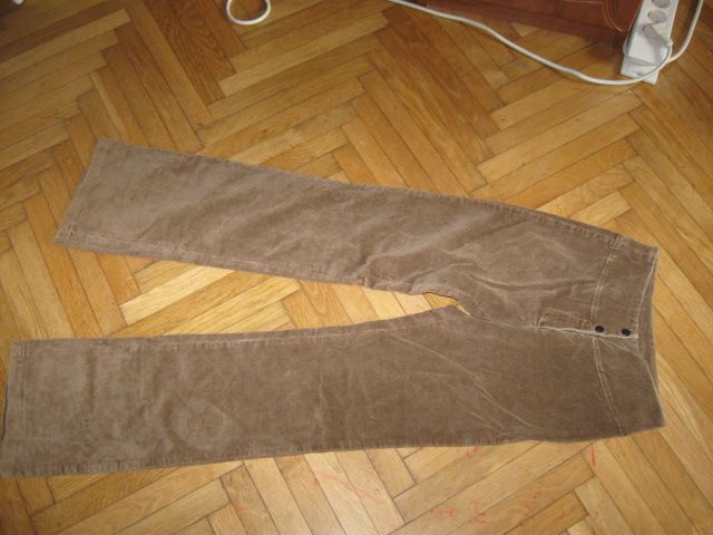 rjave žametne hlače vel.158  (vel.36), 3€