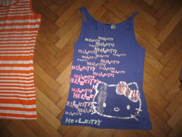 majica Hello Kitty vel.158, 2€