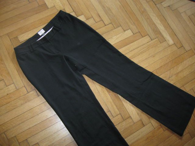 elegantne črne hlače Street one, vel.32, 4€