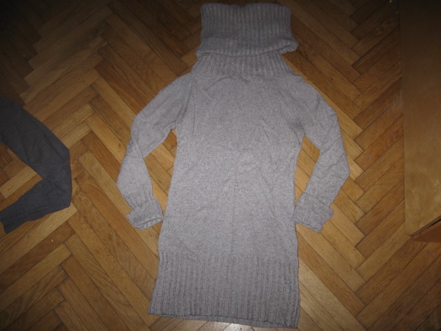 dolg rjavkasto/siv pulover vel.S, 3€