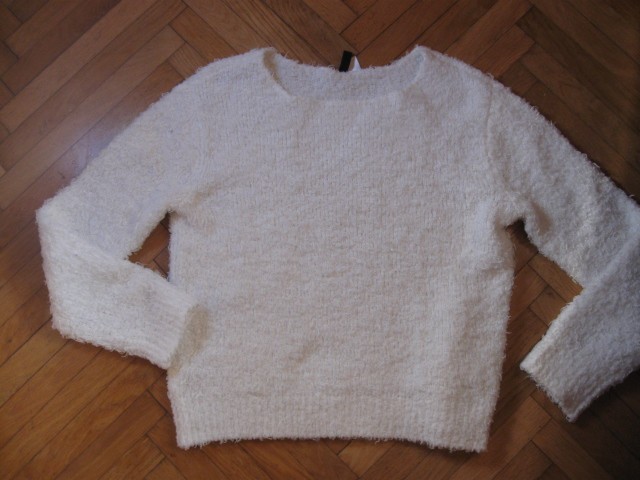 Bel puhast pulover H&M vel.S, 5€