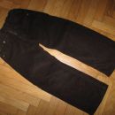 žametne hlače z regulacijo Lupilu ,vel.104 (večje), 3€