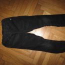 črne žametne hlače Kapp Ahl vel.116, 3€
