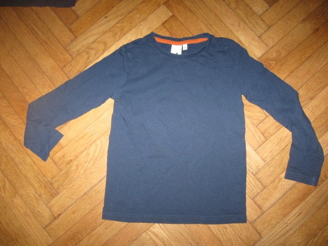 Majica C&A vel.128, 1,5€