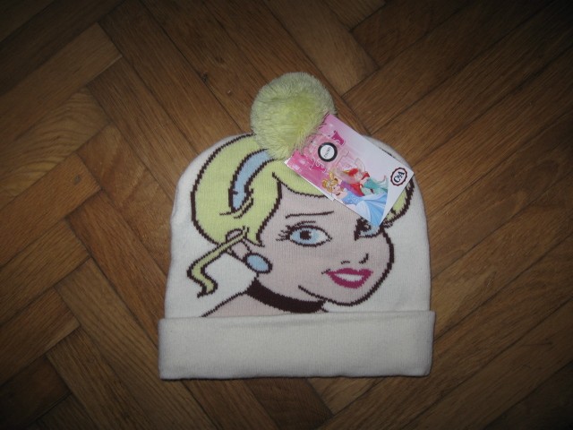 kapa z etiketo Disney C&A,vel.128/152, 5€