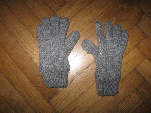podložene rokavice Okaidi, 4-6 let, 2€